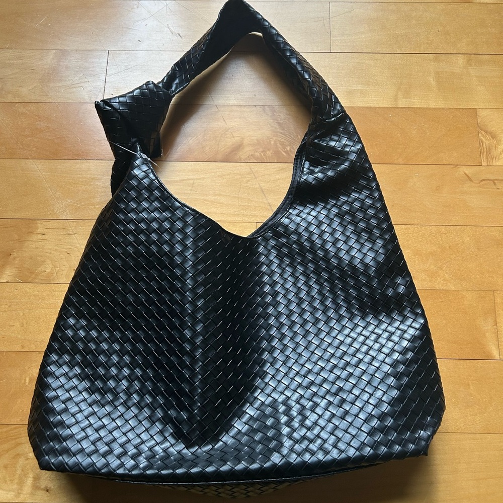 NWT Ulta Black Woven Shoulder Bag Basketweave Faux Leather Knot Knotted Handle